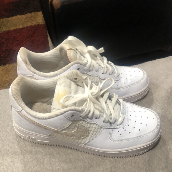 NIKE AIRFORCE 1s - Picture 3 of 4
